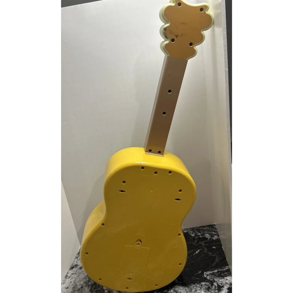 Disney Store Interactive Musical light up Guitar Rapunzel Tangled, TESTED, WORKS